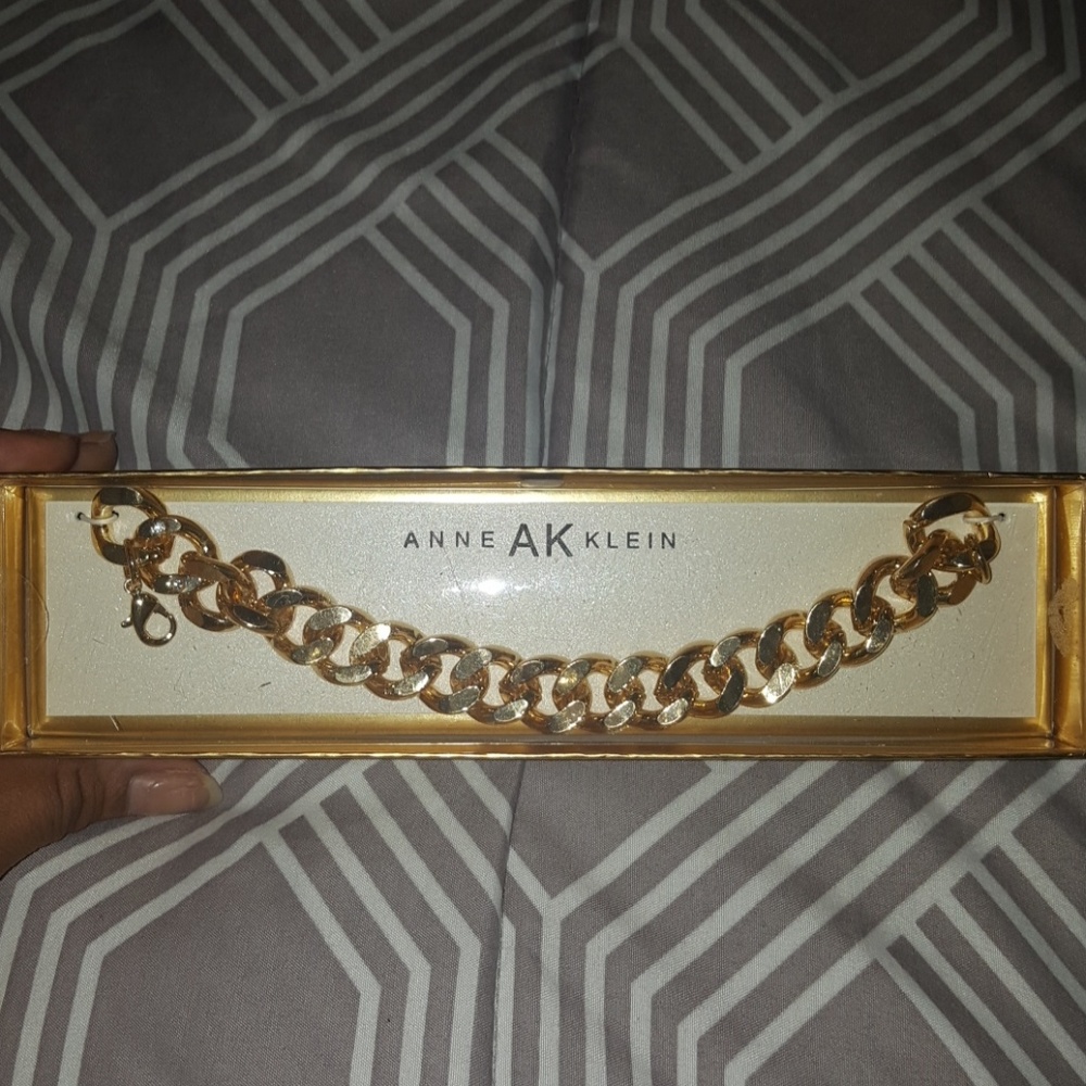Anne Klein bracelet